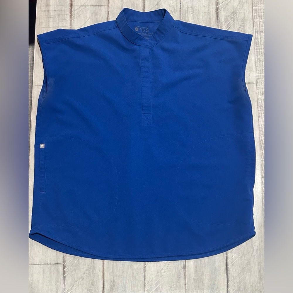 Figs Winning Blue Rafaela Oversized Scrub Top